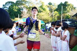 BIB: 2108
                            <button type="button" onclick="openModal(18985982)" class="btn btn-primary btn-sm float-right btn-popup" data-toggle="modal" data-target=".modal-high-quality">
                        <i class="fas fa-shopping-cart"></i> Add to Cart
                    </button>
                                            <button type="button" onclick="isThisMe(18985982, true)" class="btn btn-success btn-sm float-right btn-popup btn-isme hidden" data-toggle="tooltip" data-placement="bottom" title="นี่คือรูปของคุณใช่ไหม คลิกที่นี่เพื่อเอาเข้าอัลบั้ม">
                        <i class="fas fa-plus"></i> Add to album
                    </button>
                    <button type="button" onclick="isThisMe(18985982, false)" class="btn btn-warning btn-sm float-right btn-popup btn-isnotme hidden">
                        <i class="fas fa-ban"></i> Remove from album
                    </button>